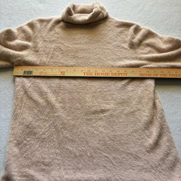 Joy Joy VERY SOFT Light PInk Furry Turtleneck Sweater Size M/L Cozy - Picture 3 of 8